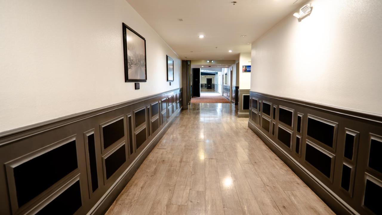 ויקטורוויל G T Hotels Inn & Suites Extended Stay מראה חיצוני תמונה