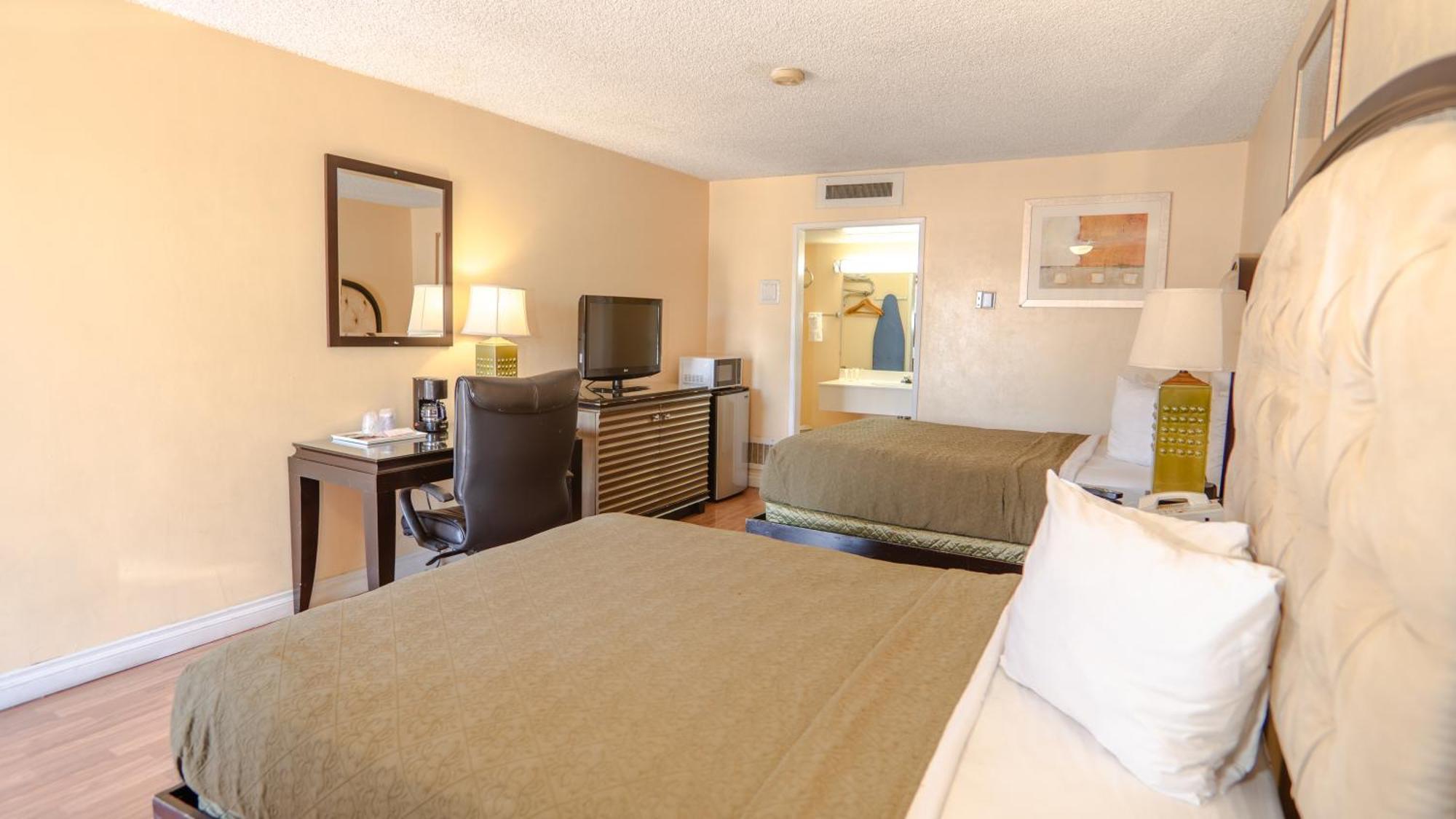 ויקטורוויל G T Hotels Inn & Suites Extended Stay מראה חיצוני תמונה