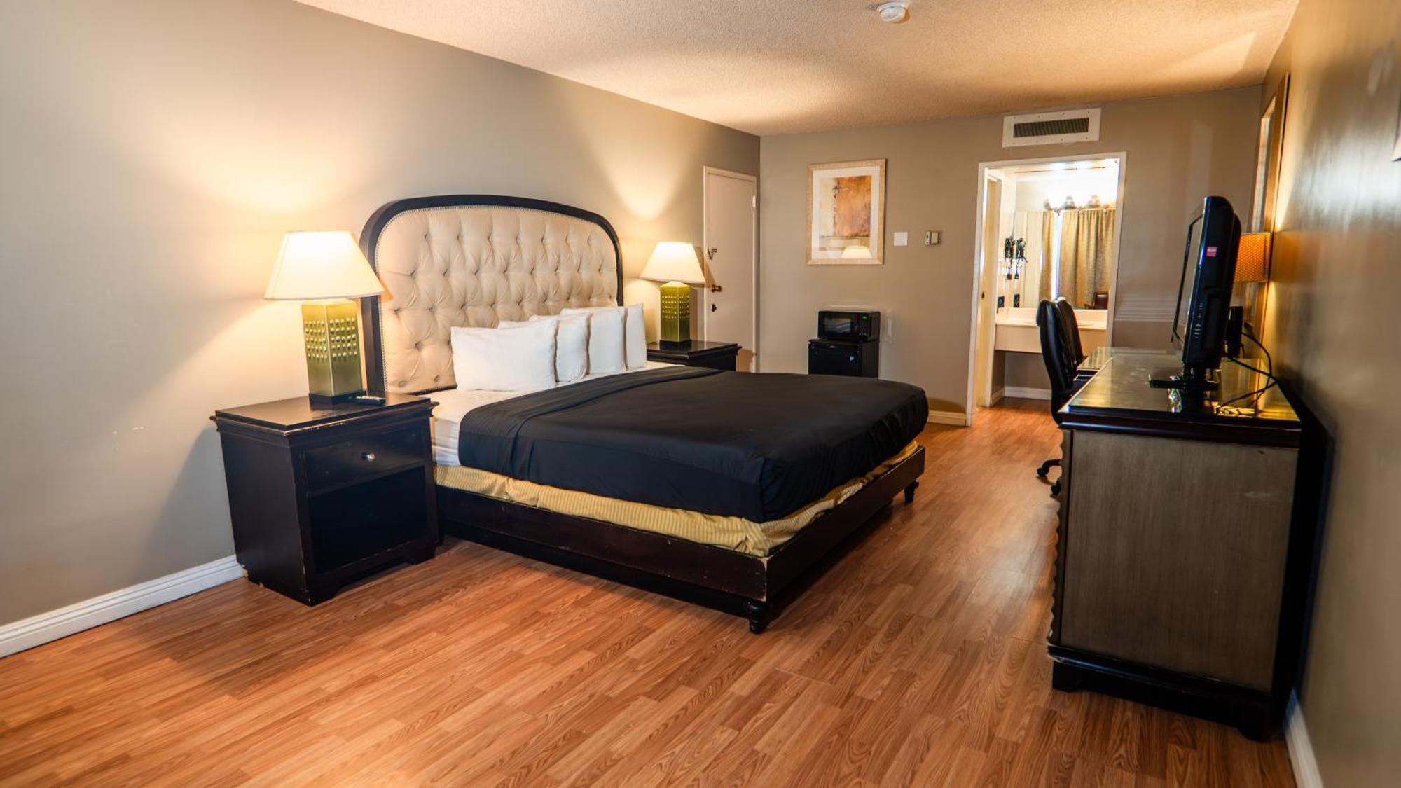 ויקטורוויל G T Hotels Inn & Suites Extended Stay מראה חיצוני תמונה